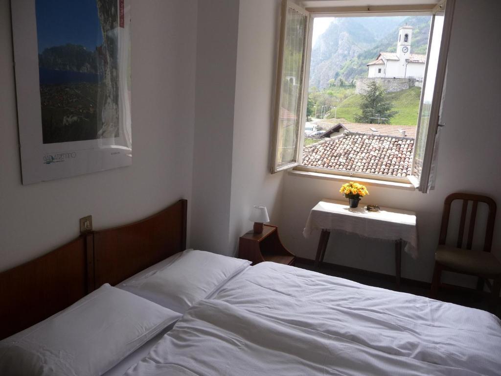 Hotel Panorama Riva del Garda Szoba fotó