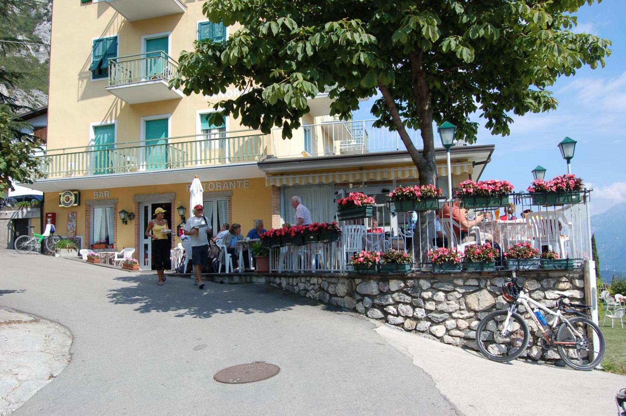 Hotel Panorama Riva del Garda Kültér fotó