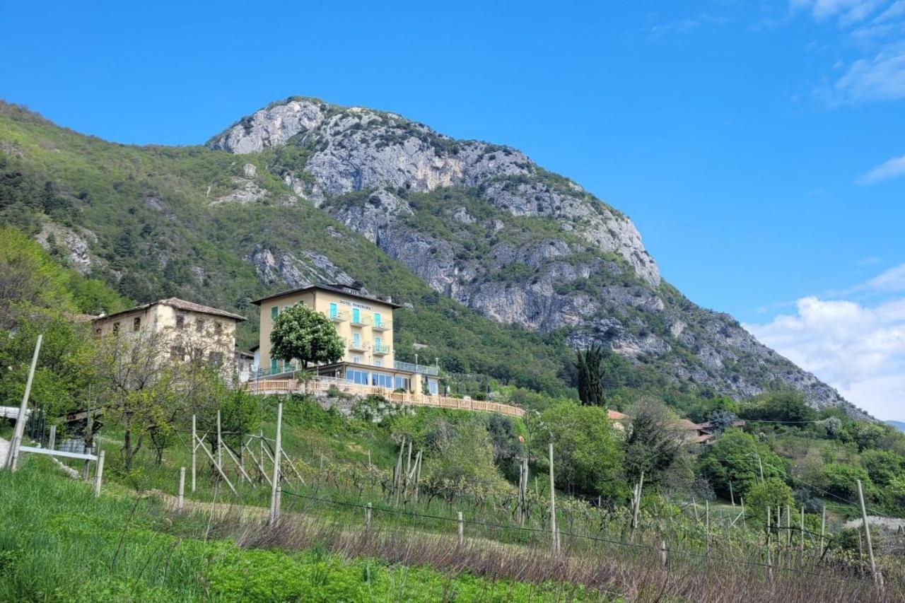 Hotel Panorama Riva del Garda Kültér fotó